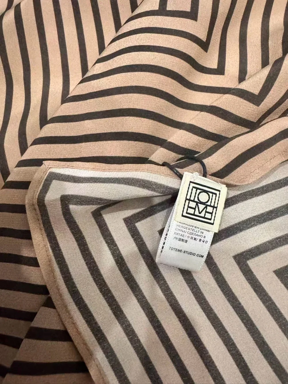 TOTEME Geometric Striped Square Scarf